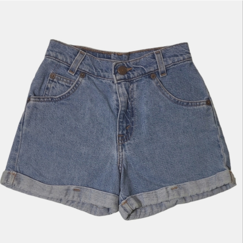 Vintage Levi's Orange Tab Cuffed Jean Shorts Women's (Juniors)